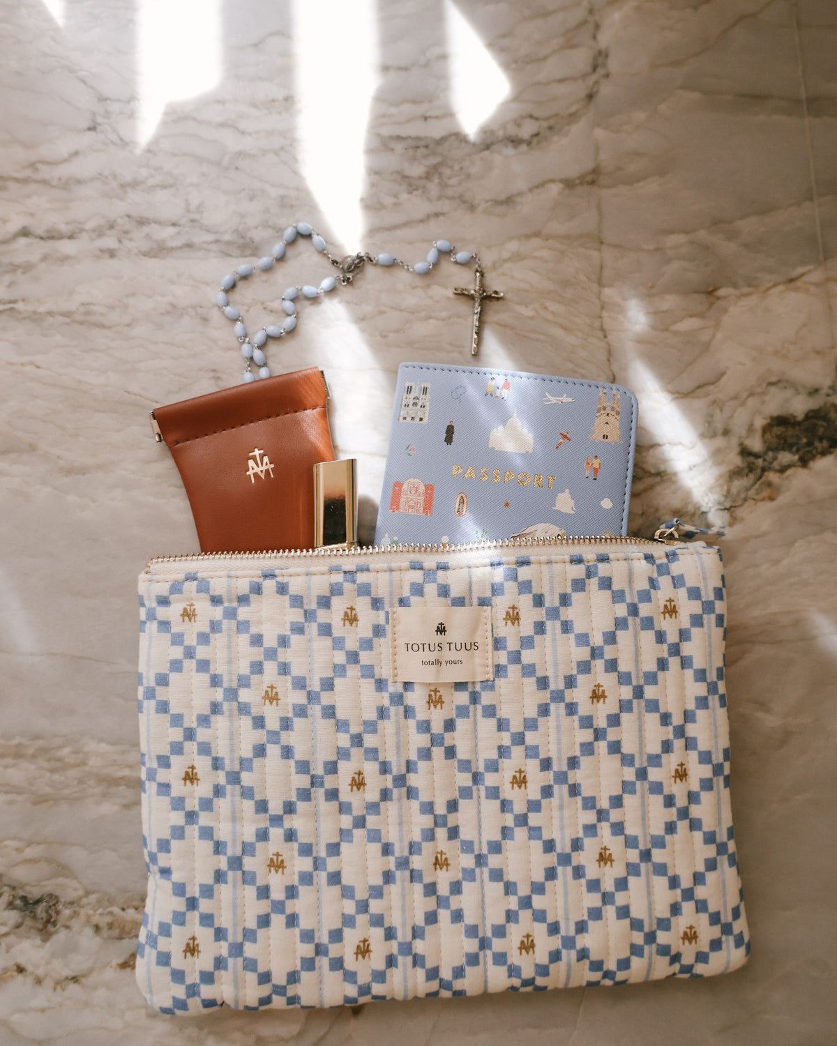 Marian Quilted Flat Zipper Pouch