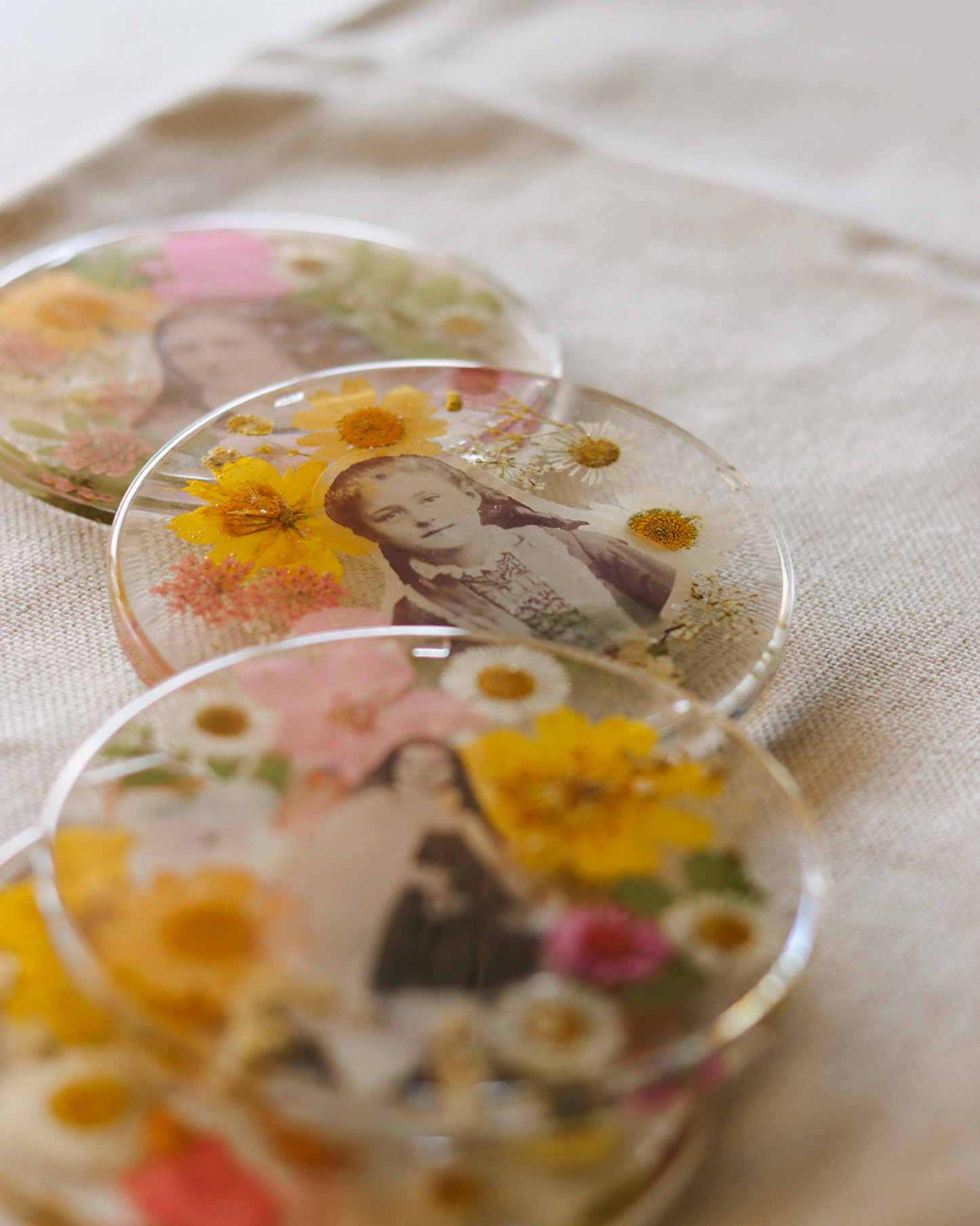 Beaheart The Little Flower Resin Coasters