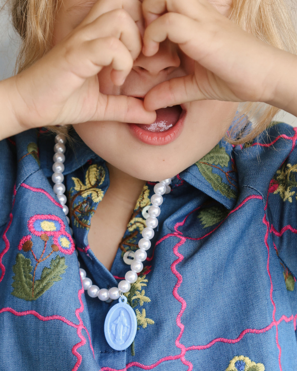 children's miraculous medal necklace pearl