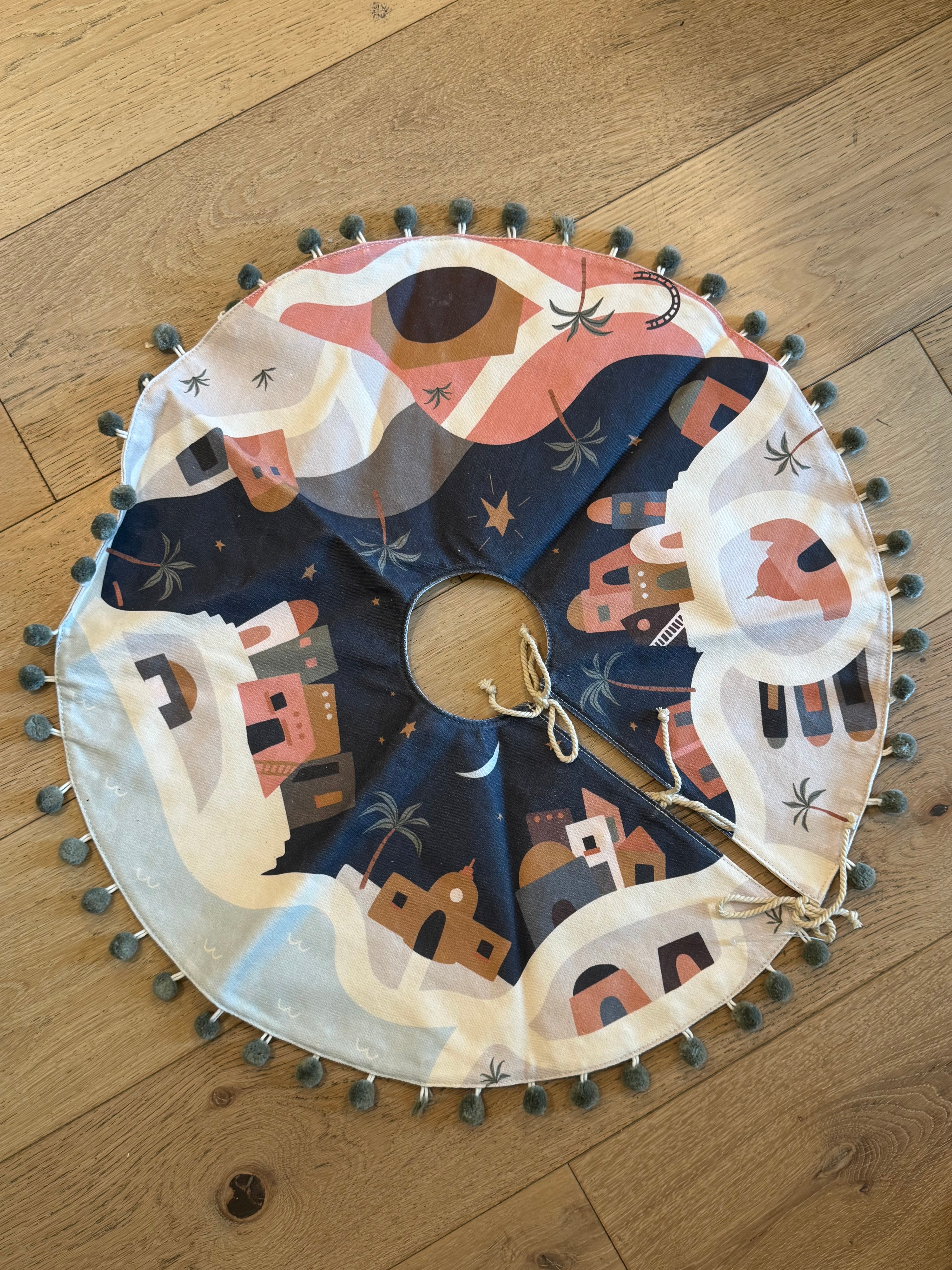 SAMPLE Mini Tree Skirt