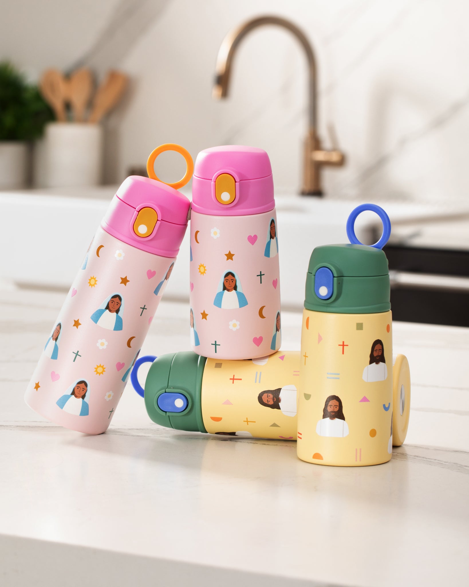 Mary Water Bottle – 18.6oz Stainless Steel