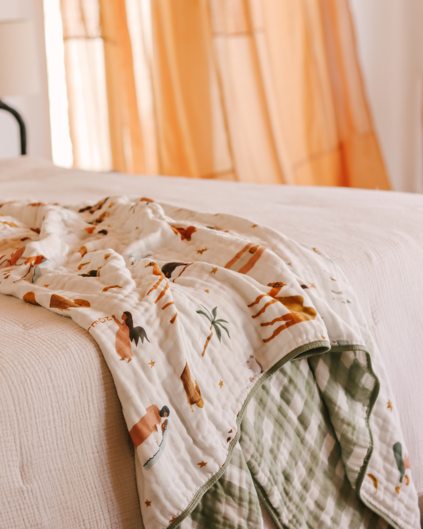 Nativity Oversized Muslin Quilt